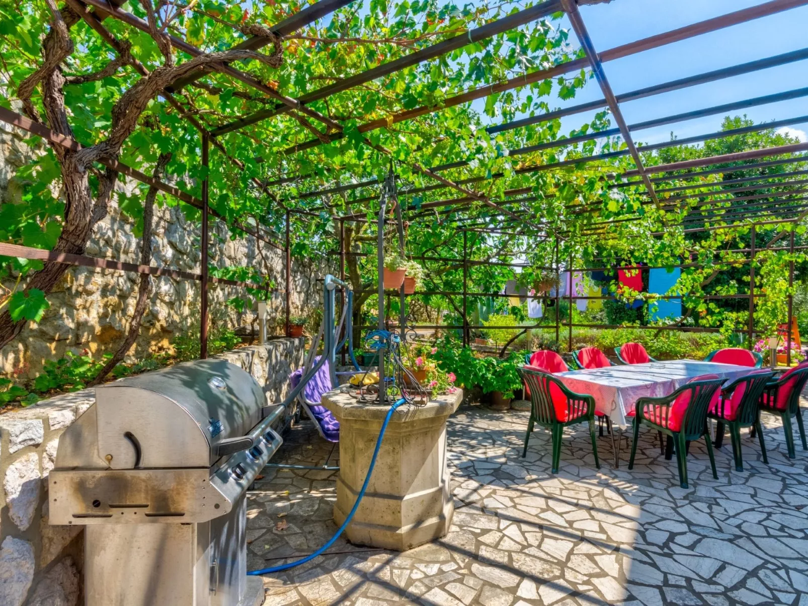 SOBE FRANO I LOVRO 2 / HR-10373-02 - Draußen