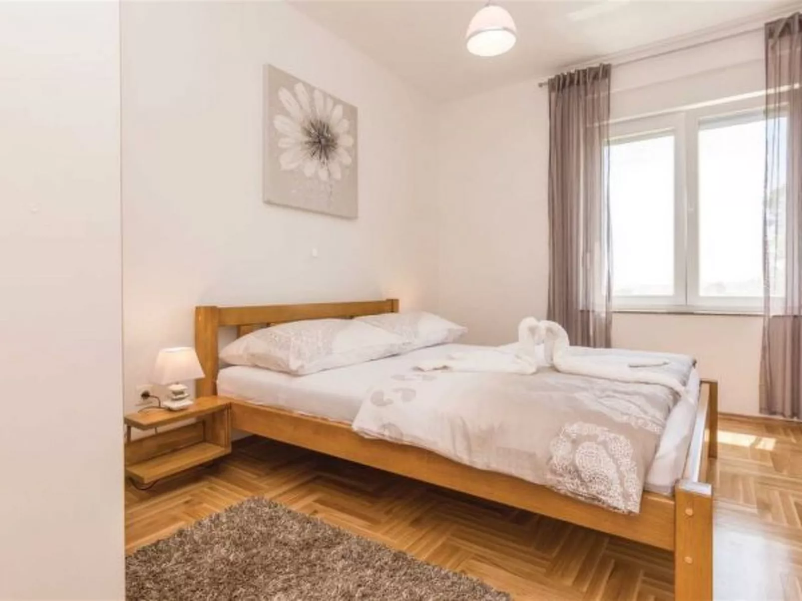 Villa Panorama with rooftop pool - Image-tags.info