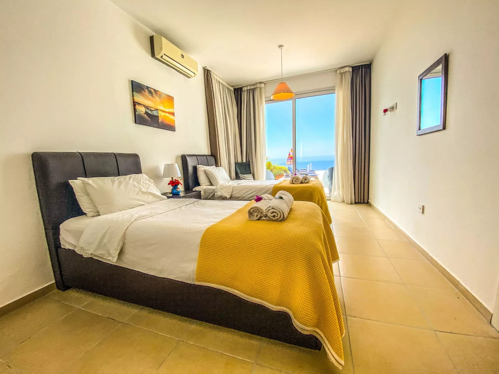 Ferienvilla mit Infinity Pool - Image-tags.info