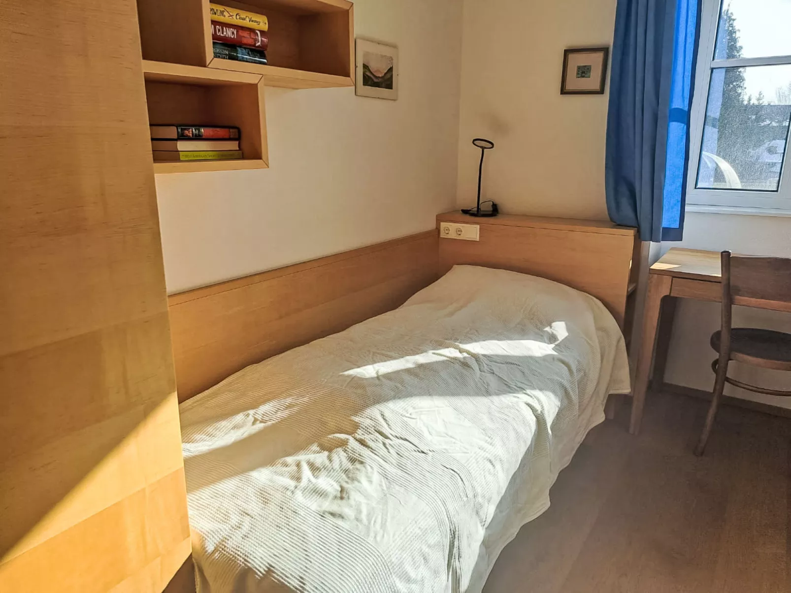 Dr. Adler Top 2 - Dedans