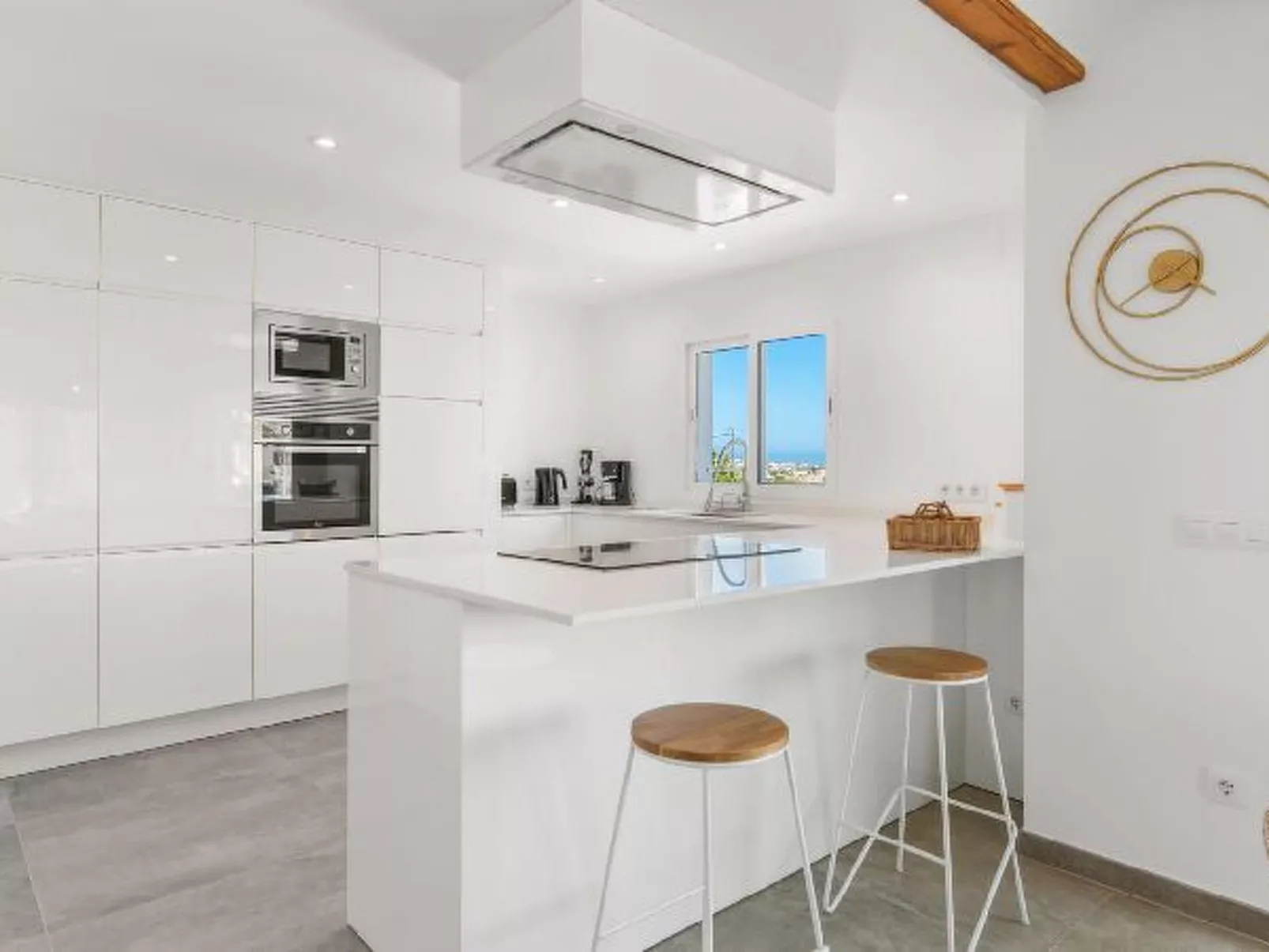 Villa Reva - PlusHolidays - Image-tags.info