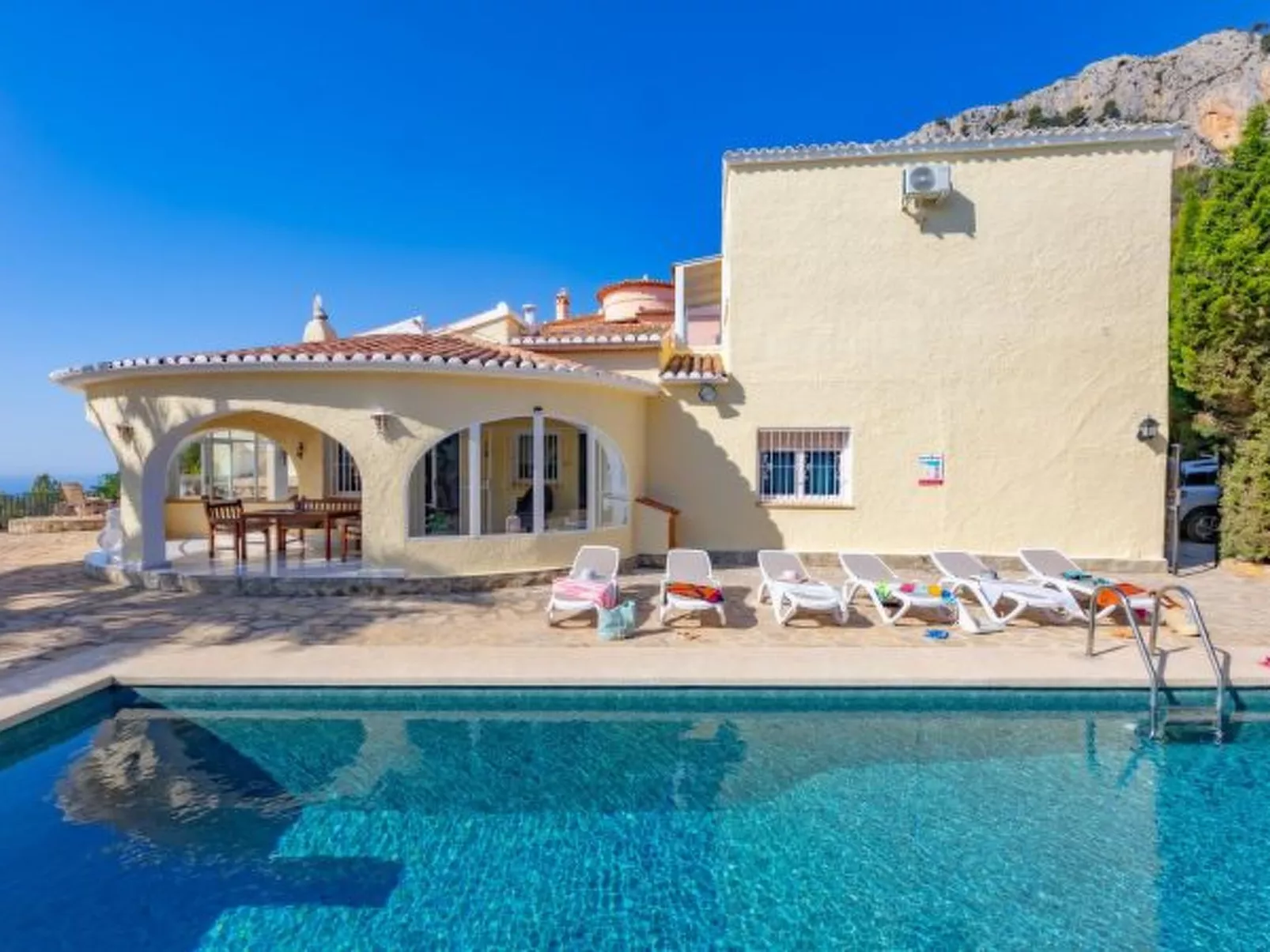 Villa Alicia - Plus - Image-tags.info