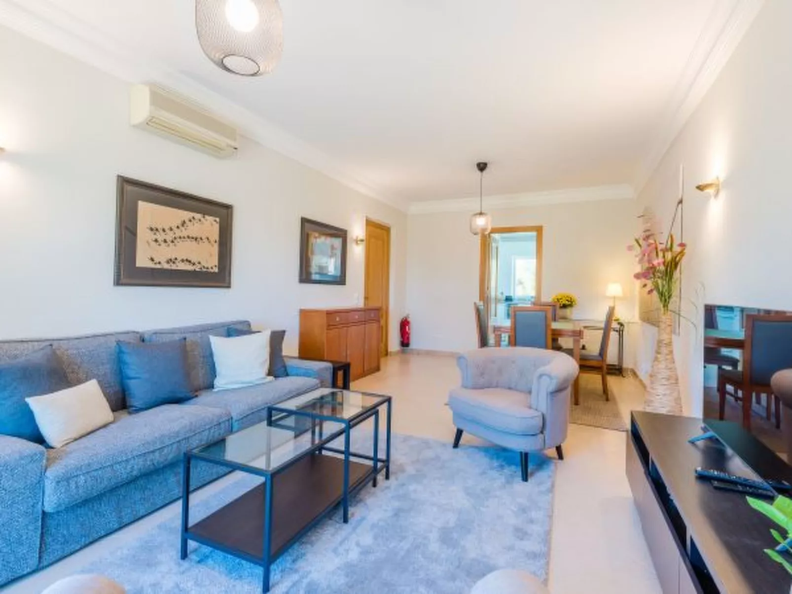 Fairviews Village - Boavista Resort in Lagos - Inside