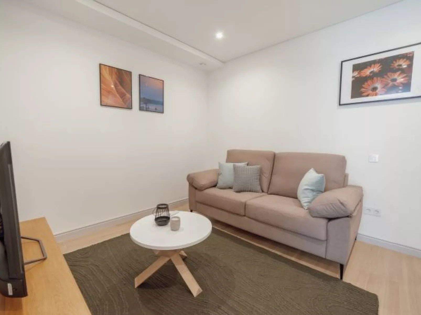 HEART OF PORTO APARTMENT G by VACATIONY - Dedans