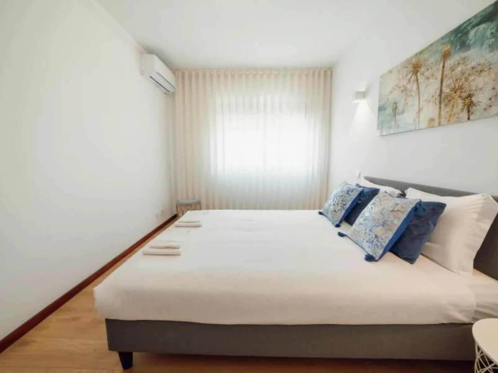 CITY CENTER GRAND SEA VIEW TERRACE by VACATIONY - Inside