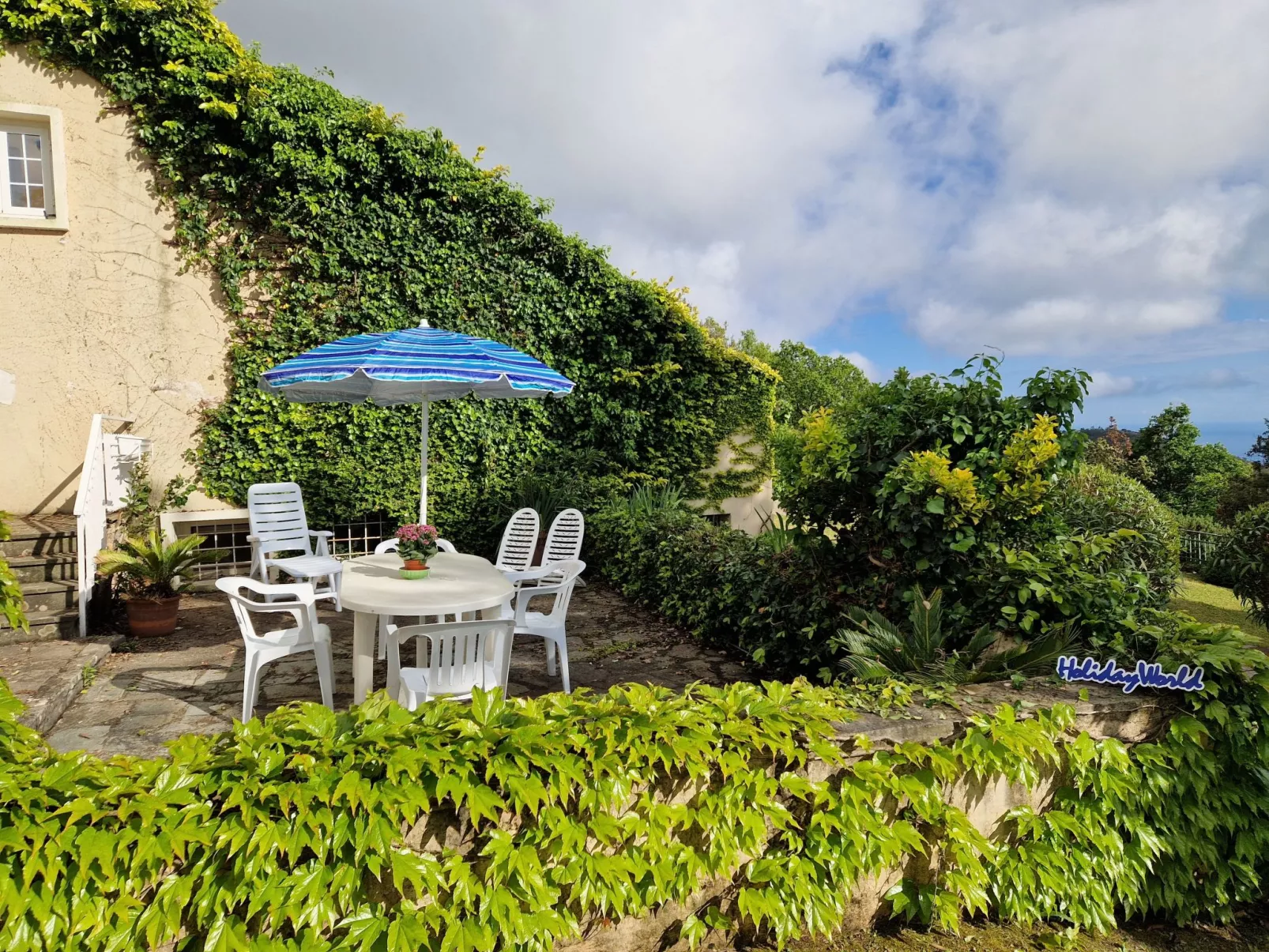 Total Relax Home by Holiday World - Outside