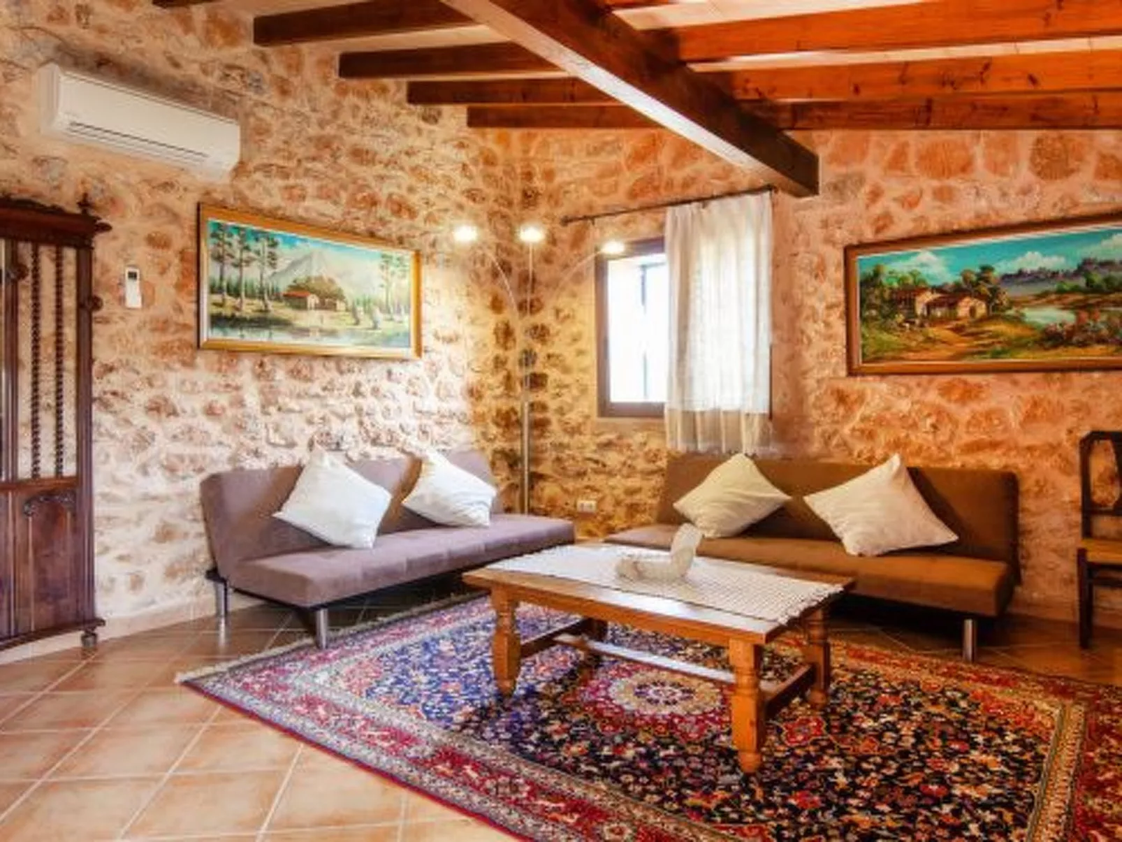 Finca 'Son Dalabau' mit Terrasse - Dedans