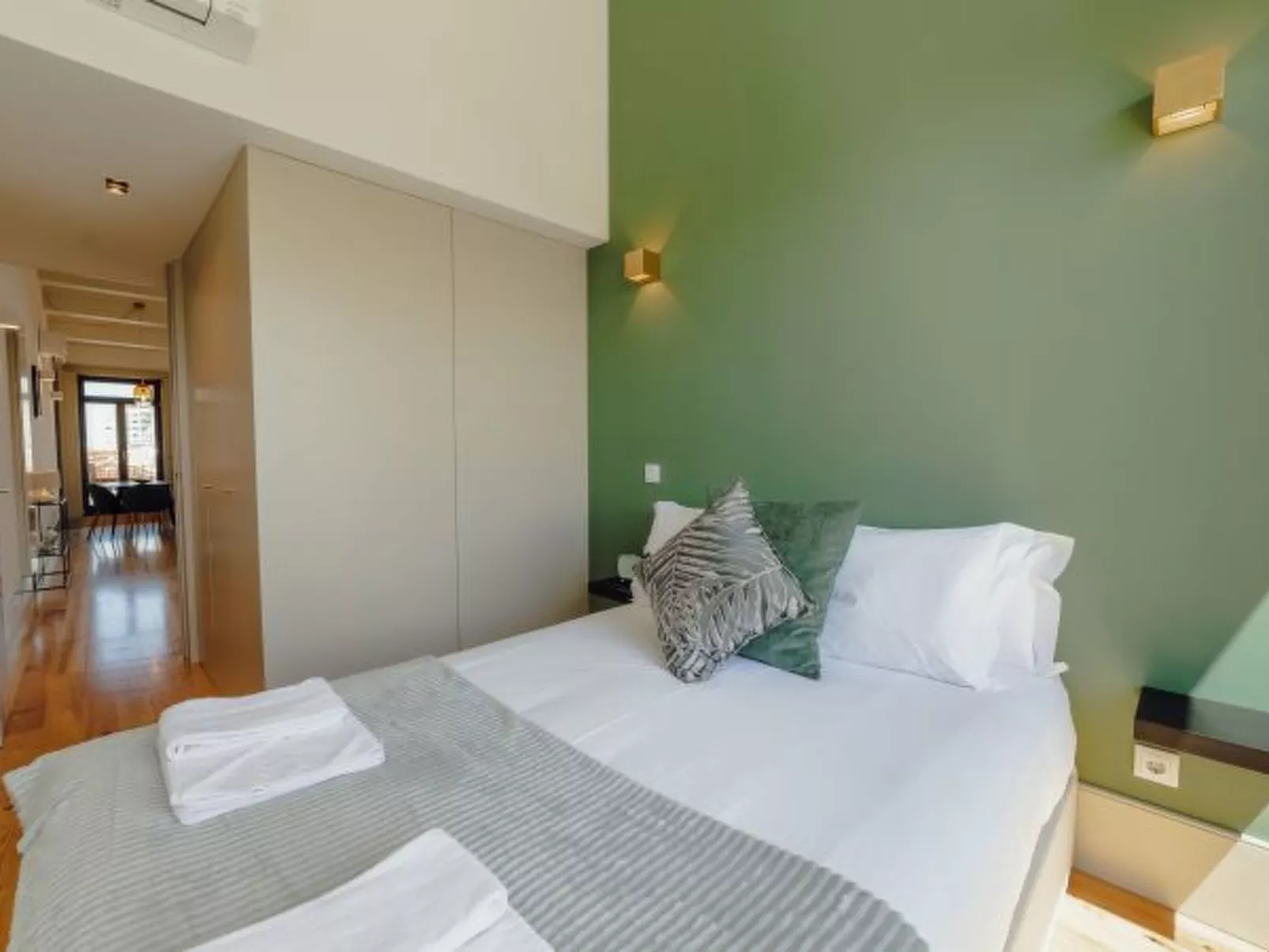 LEGACY OPORTO PREMIUM APARTMENT I by VACATIONY - Inside