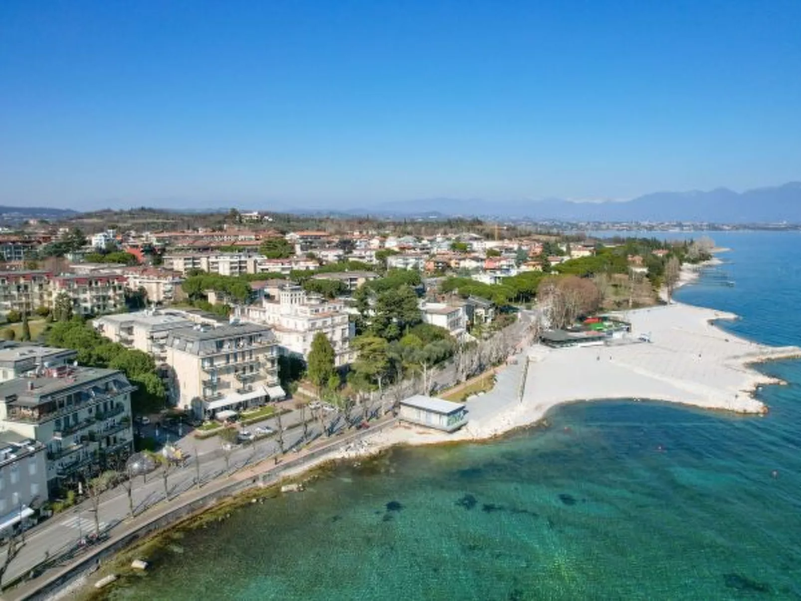 Desenzanoloft CHARMING ON THE LAKE - Image-tags.info