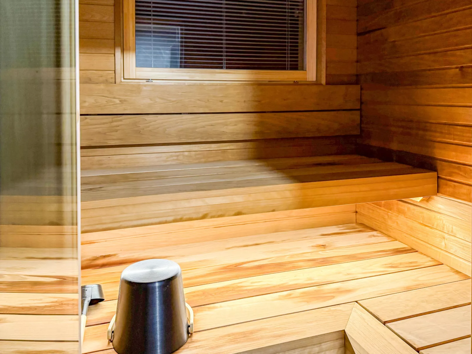 Saanan taika - Inside