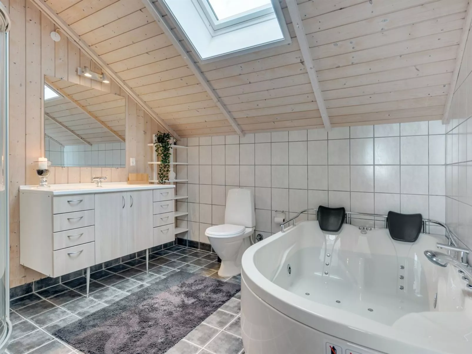 "Sulo" - 500m from the sea - Drinnen