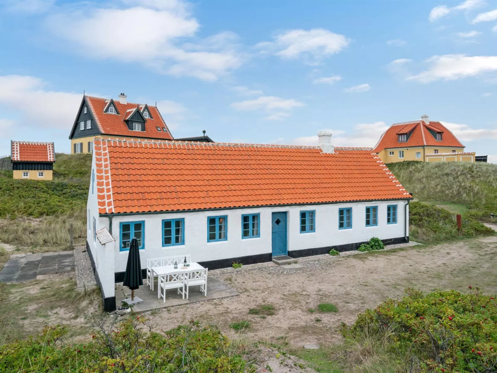 "Kuse" - 25m from the sea - Outside