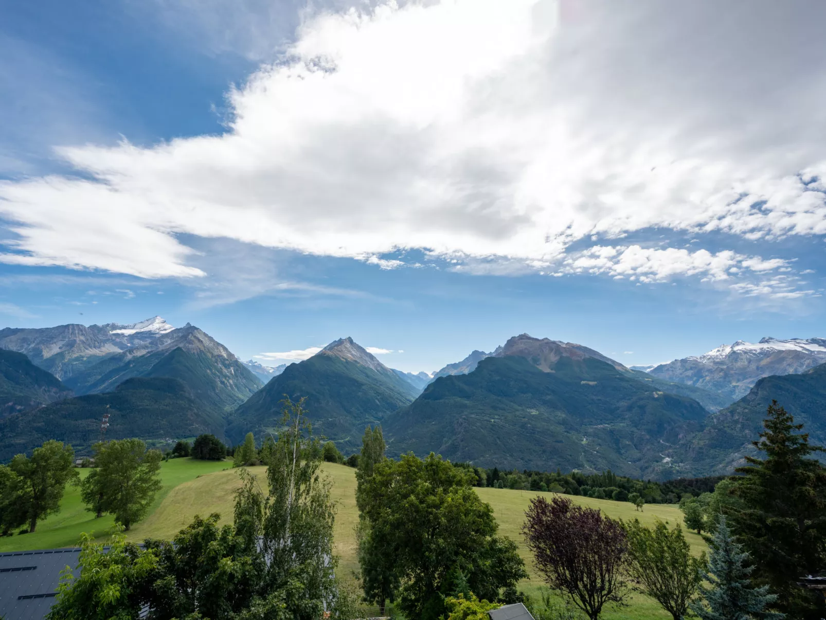 Grand Sarriod - Draußen