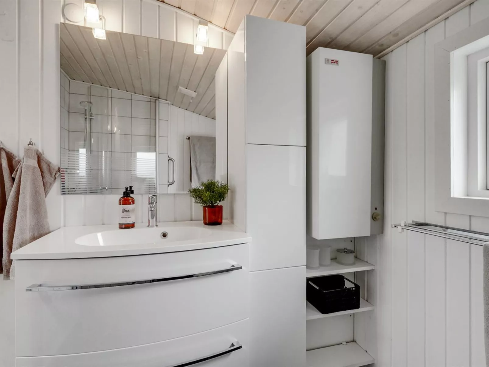 "Kei" - 75m from the sea - Drinnen