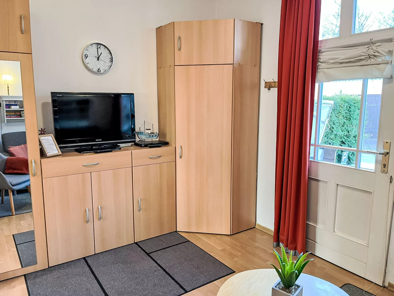 Bergstraße - Drinnen