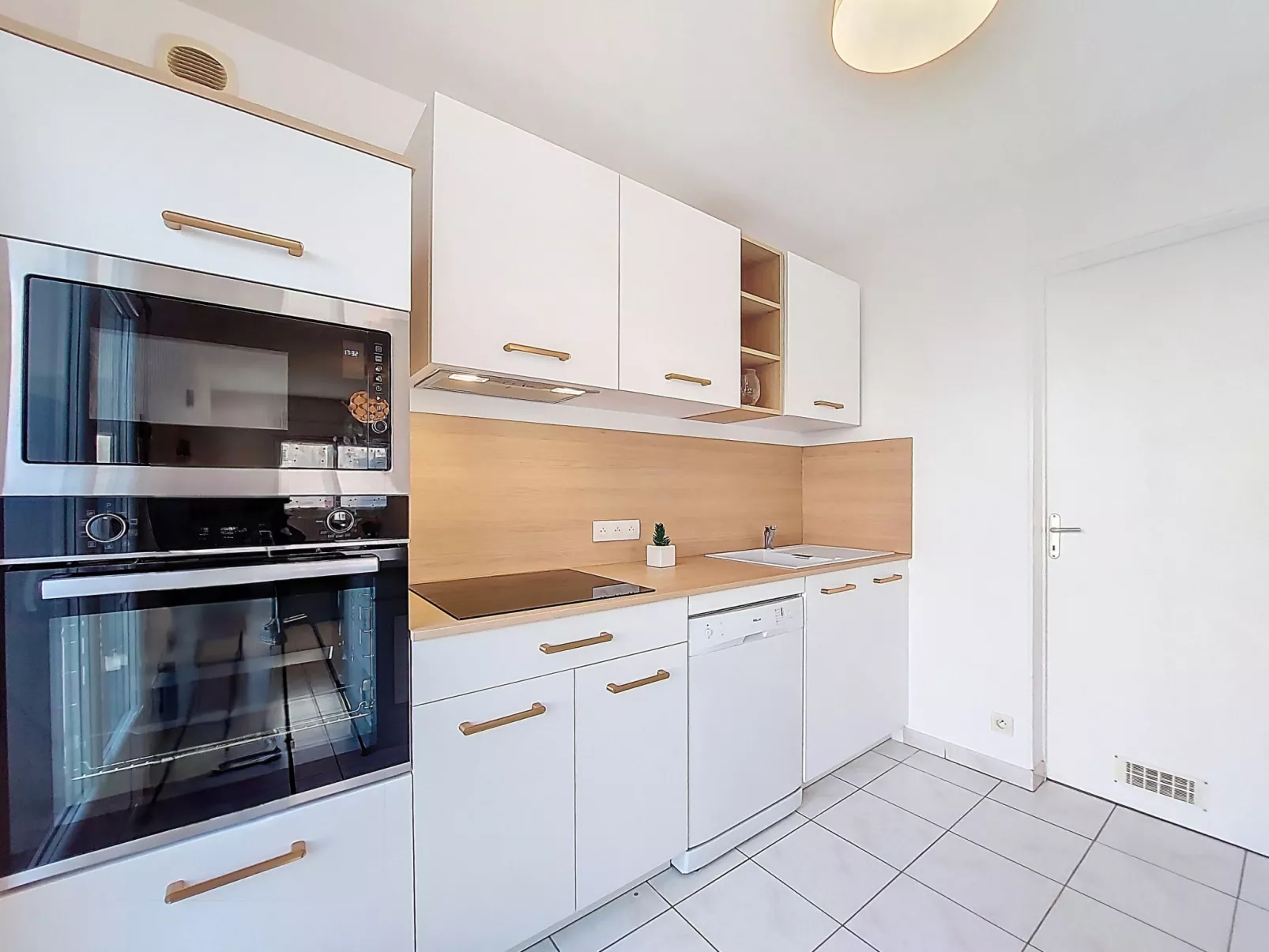 Les Sables - Drinnen