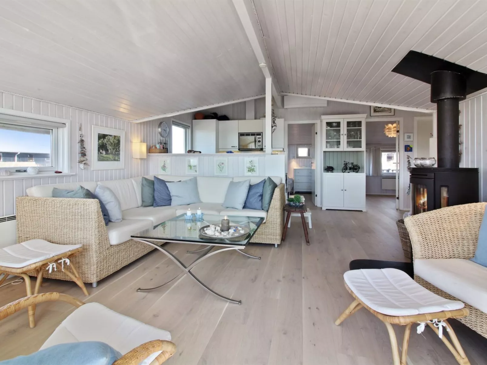 "Minka" - 58m from the sea - Inside