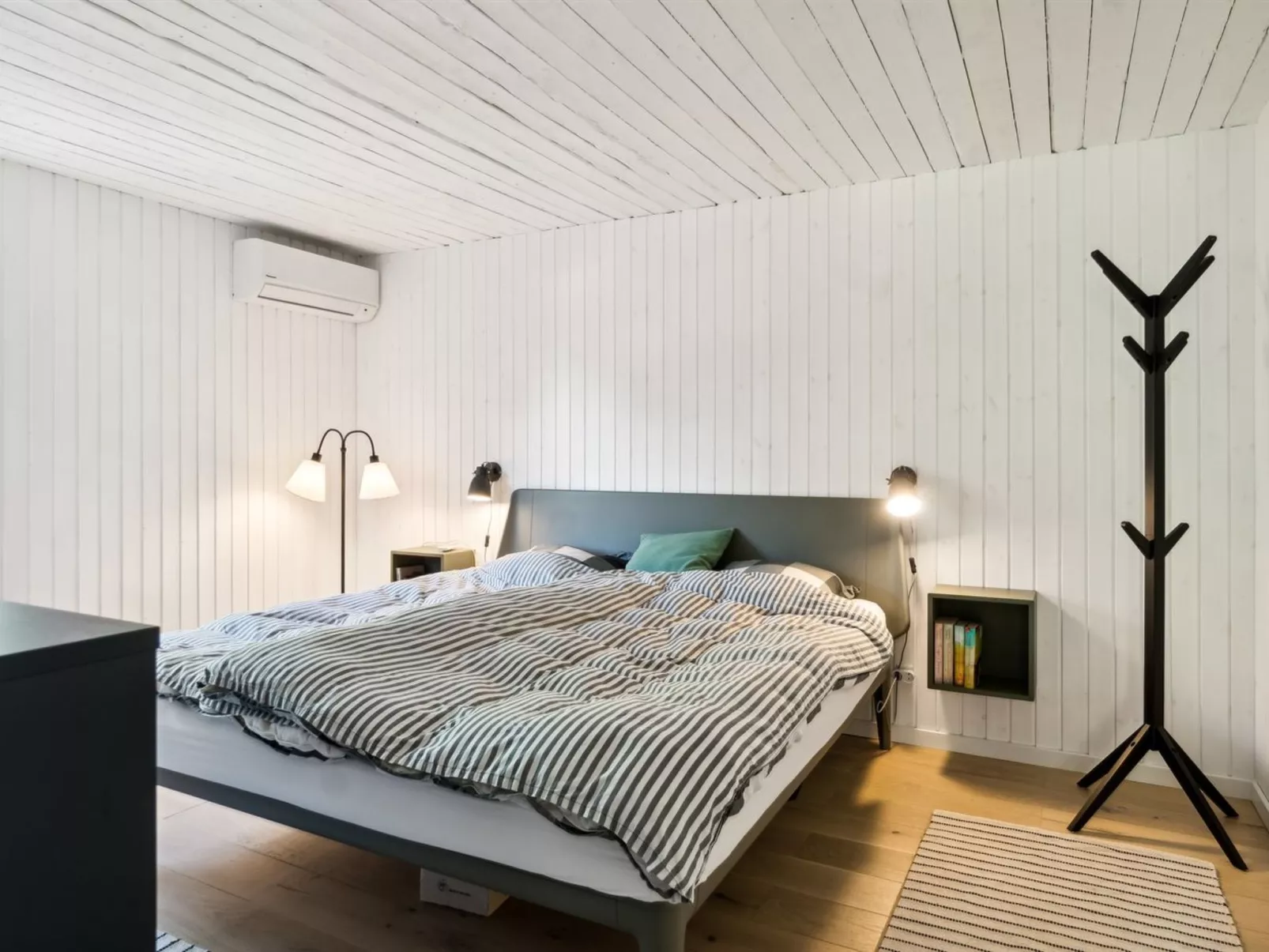 "Manko" - 250m from the sea - Drinnen