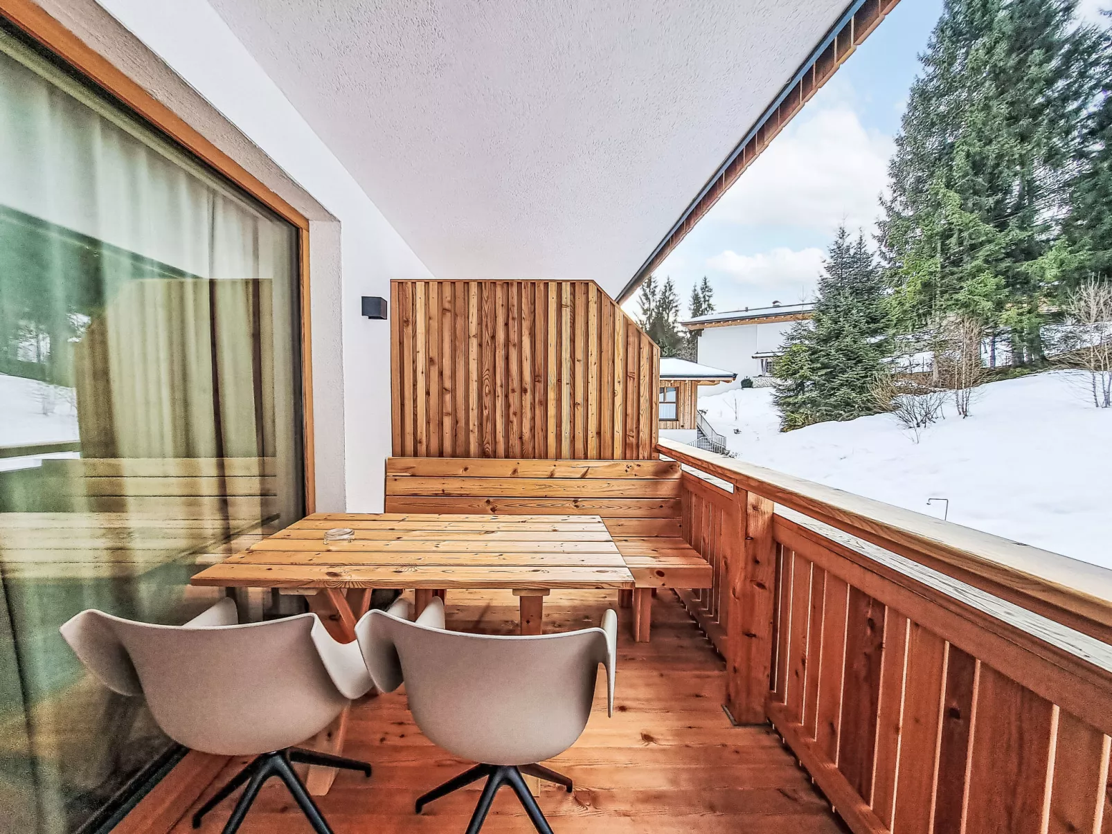 Aparthotel Iris - Draußen