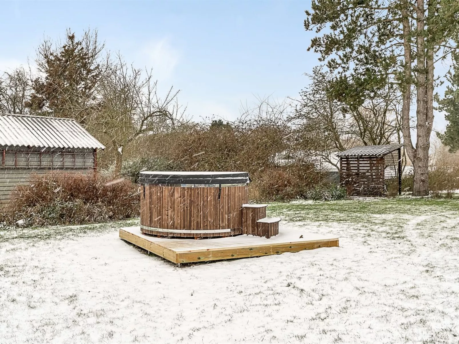 "Hielm" - 490m from the sea - Inside