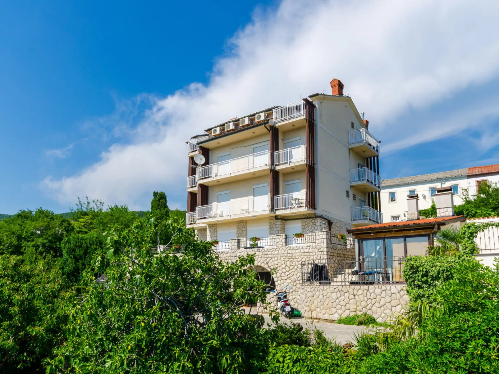 DRAGINJA soba 5 / HR-04354-07 - Dehors