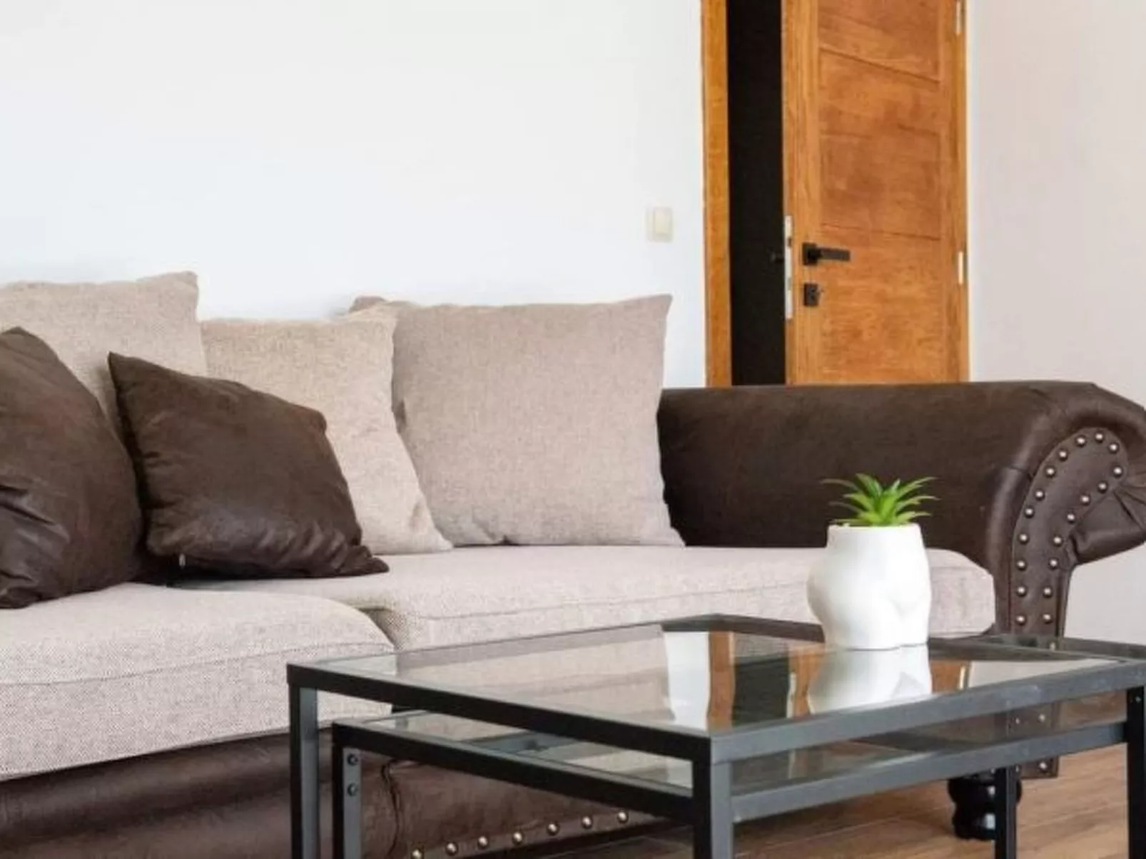 Zen Garden Villa with heated pool - Image-tags.info