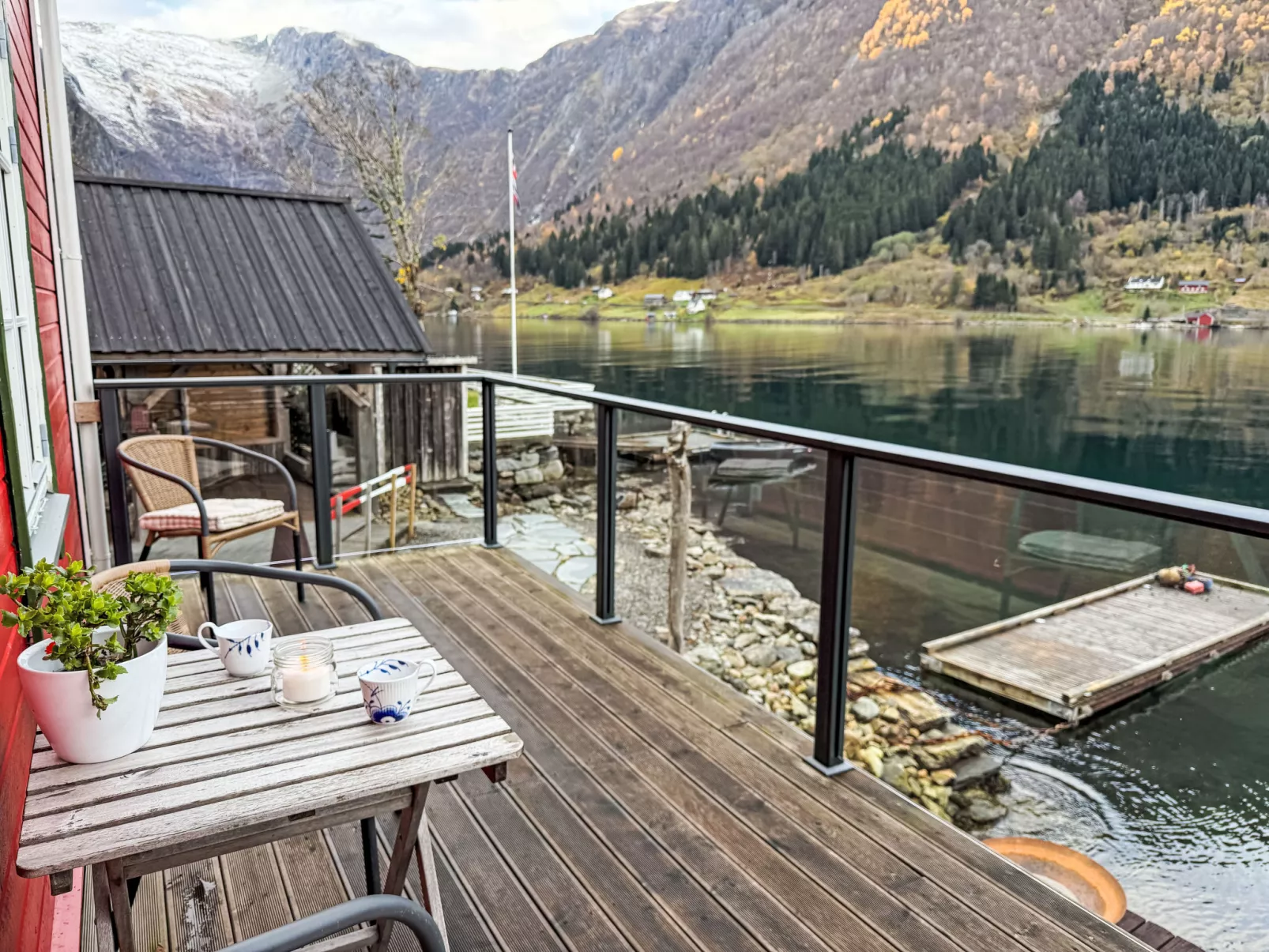 Ese Panorama - Outside