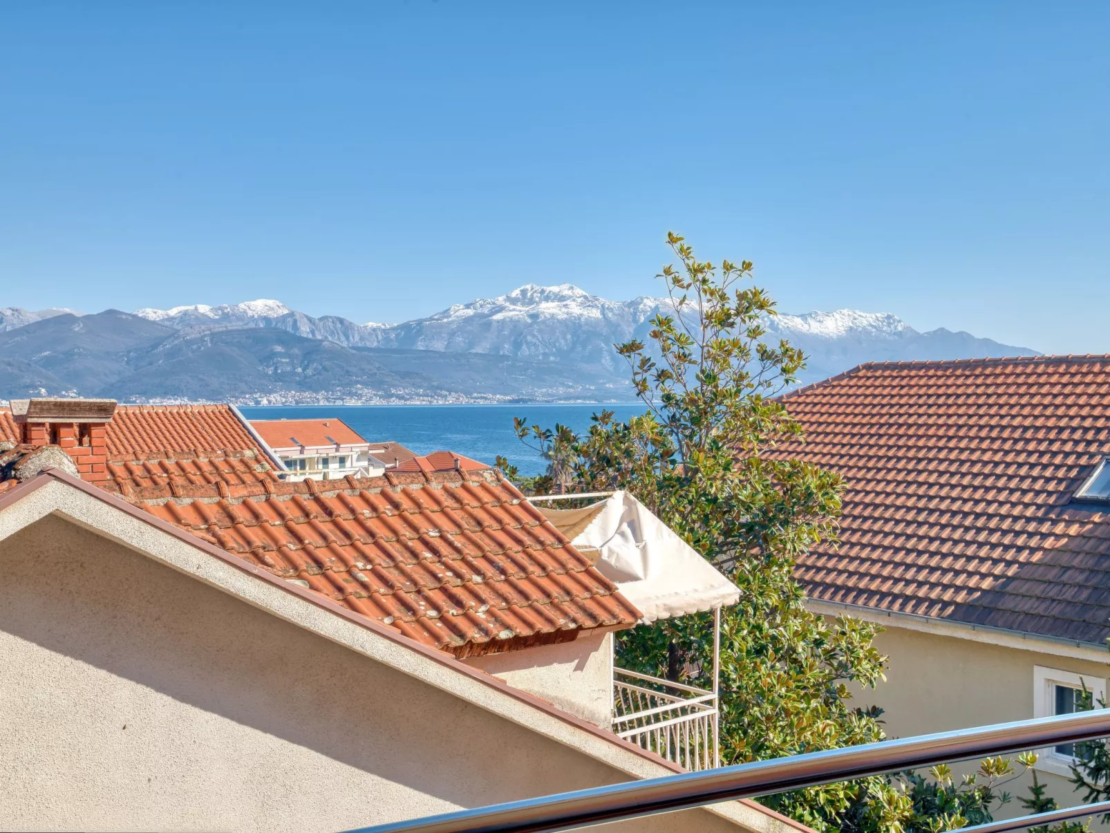 Wohnung "Premier" mit Meerblick - Image-tags.info