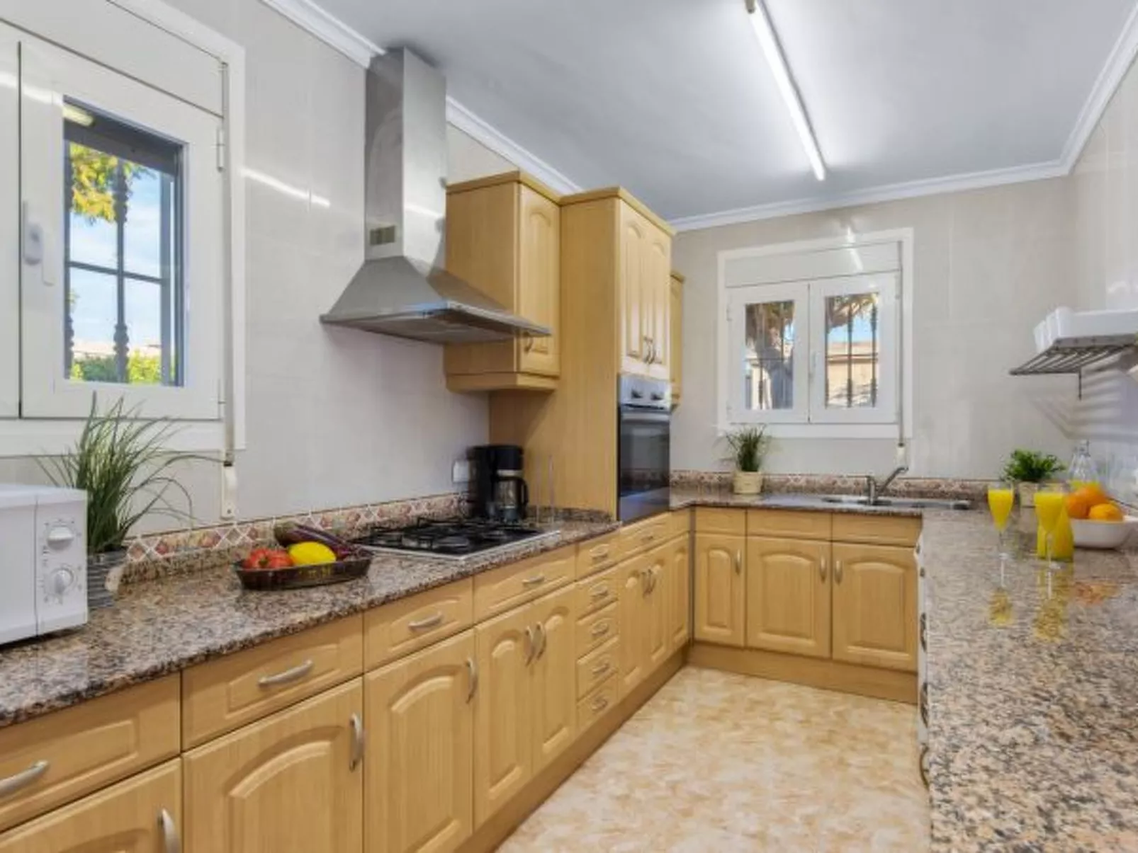 Villa Mila 10 - PlusHolidays - Image-tags.info