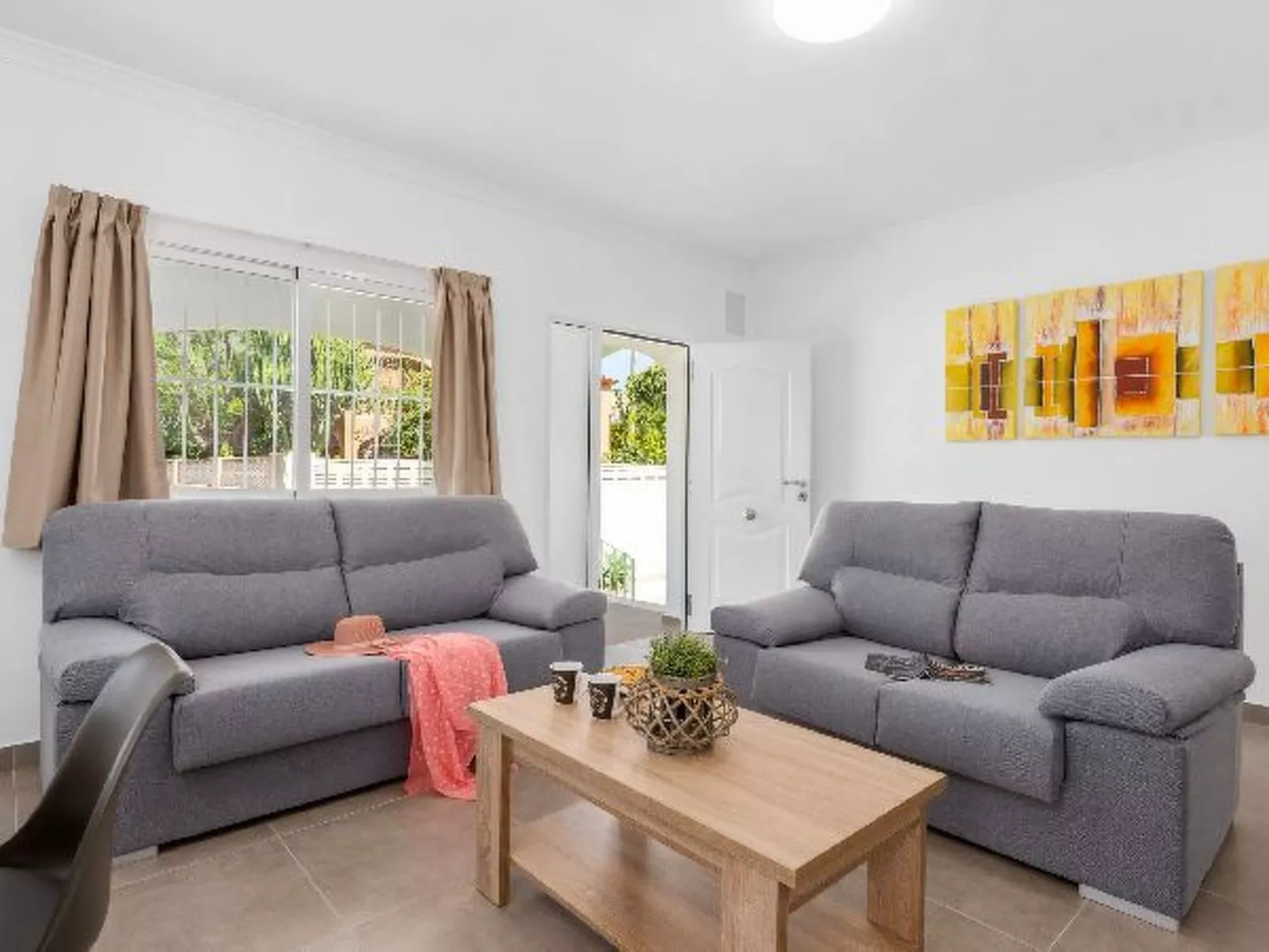 Villa Escriva - PlusHolidays - Image-tags.info