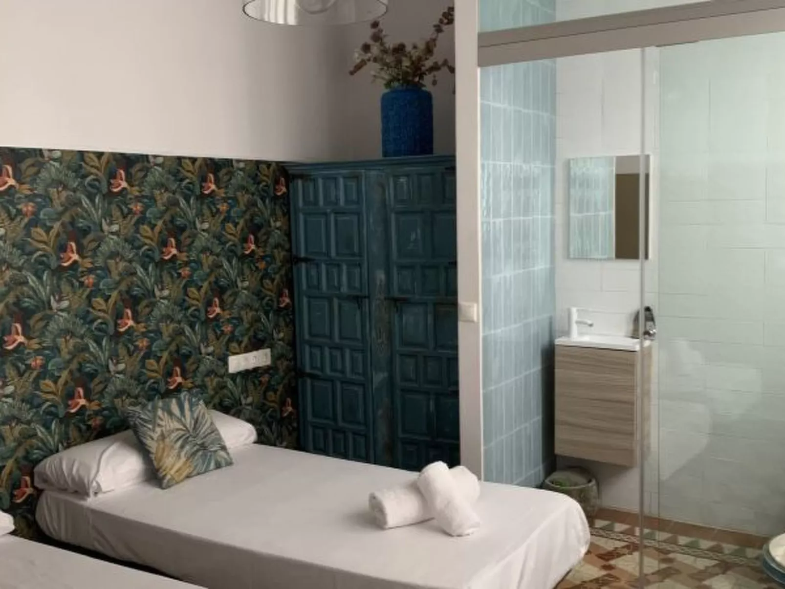 APART. GRANDE Y LUMINOSO EN EL CENTRO DE ALICANTE - Dedans