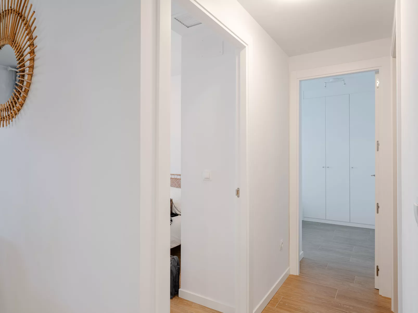 Marina Real III - Inside