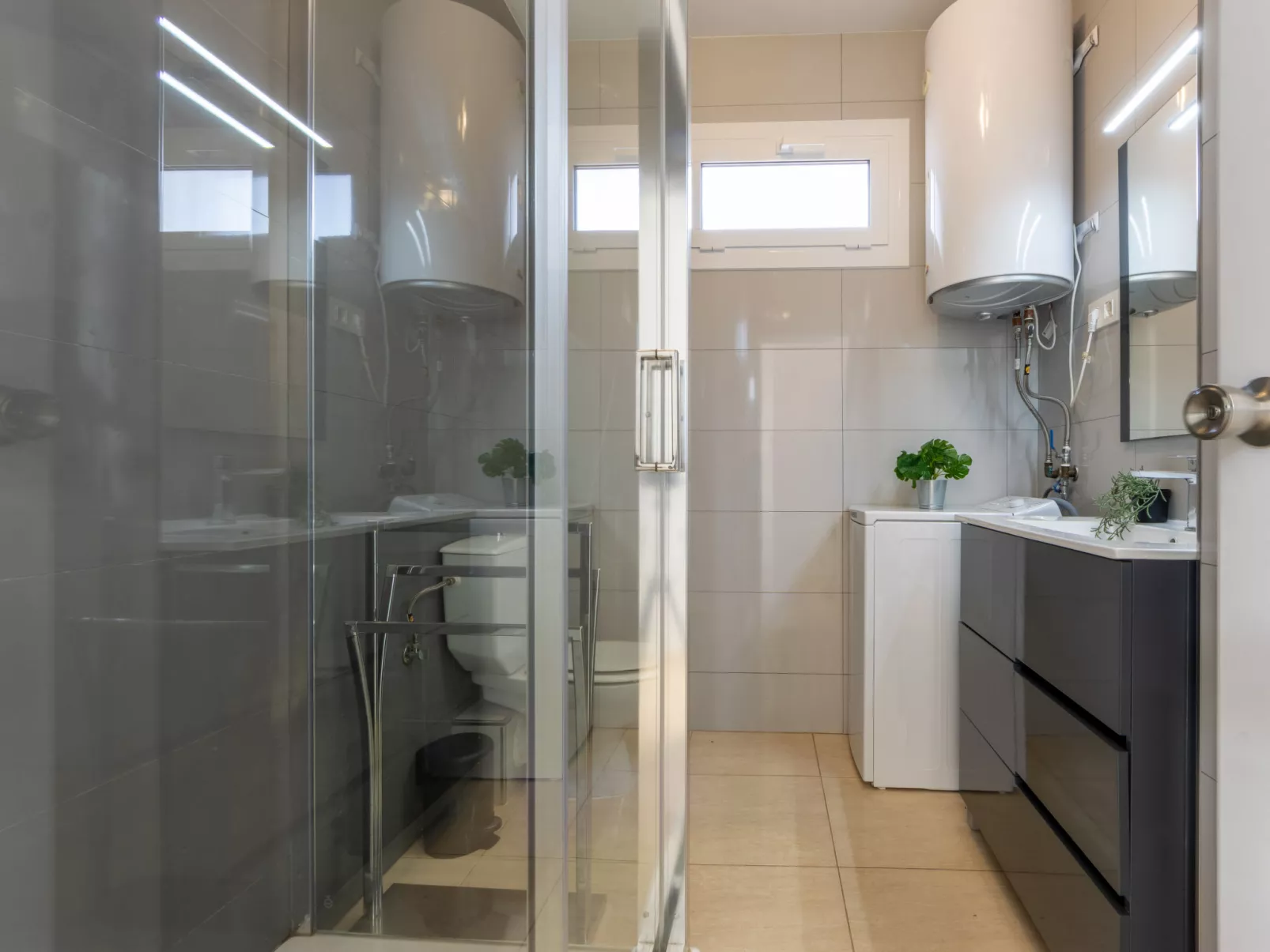 Higini Angles - Inside