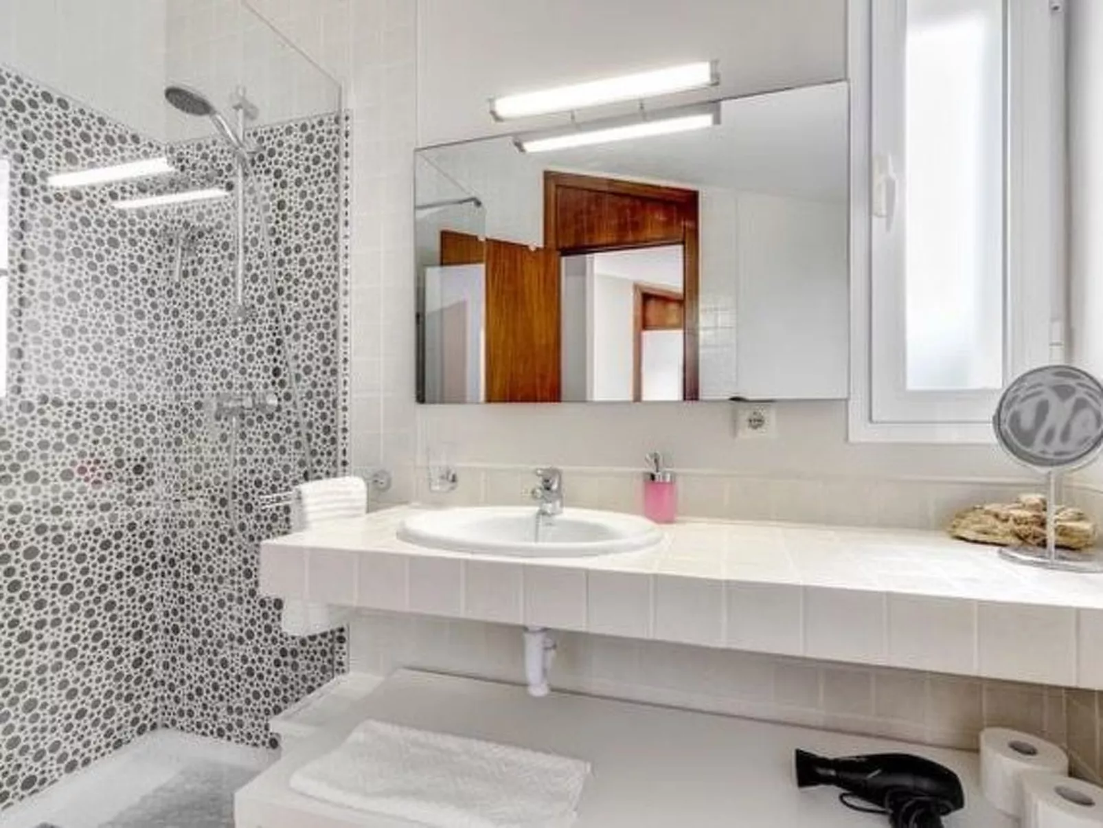 Strandvilla Beach and Ocean in Son Serra De Mari - Inside