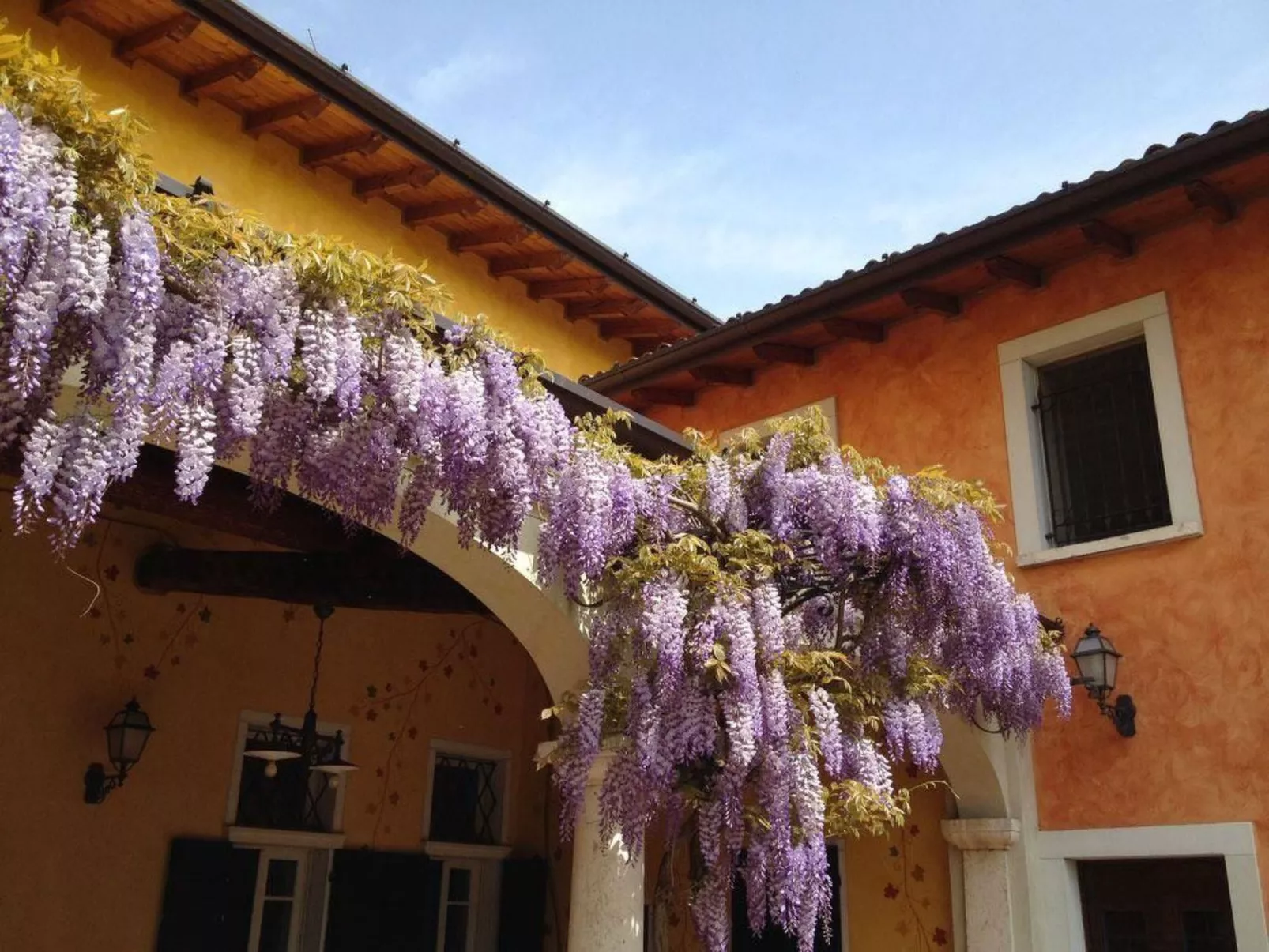 Blaues Zimmer - Draußen