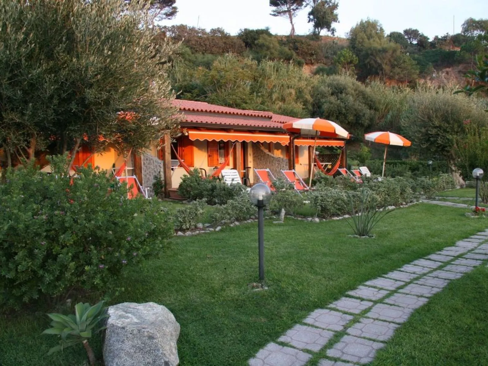 Luxus-Drei-Zimmer-Wohnungen mit großem Garten - Image-tags.info