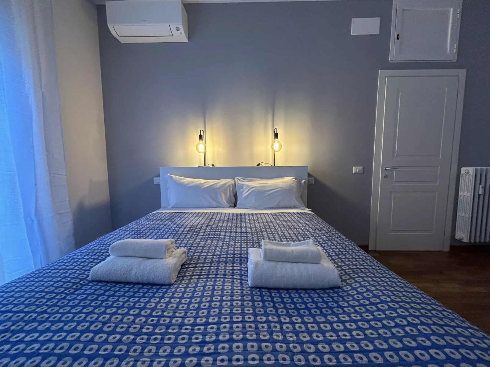 'Vatican Vibes - Inside