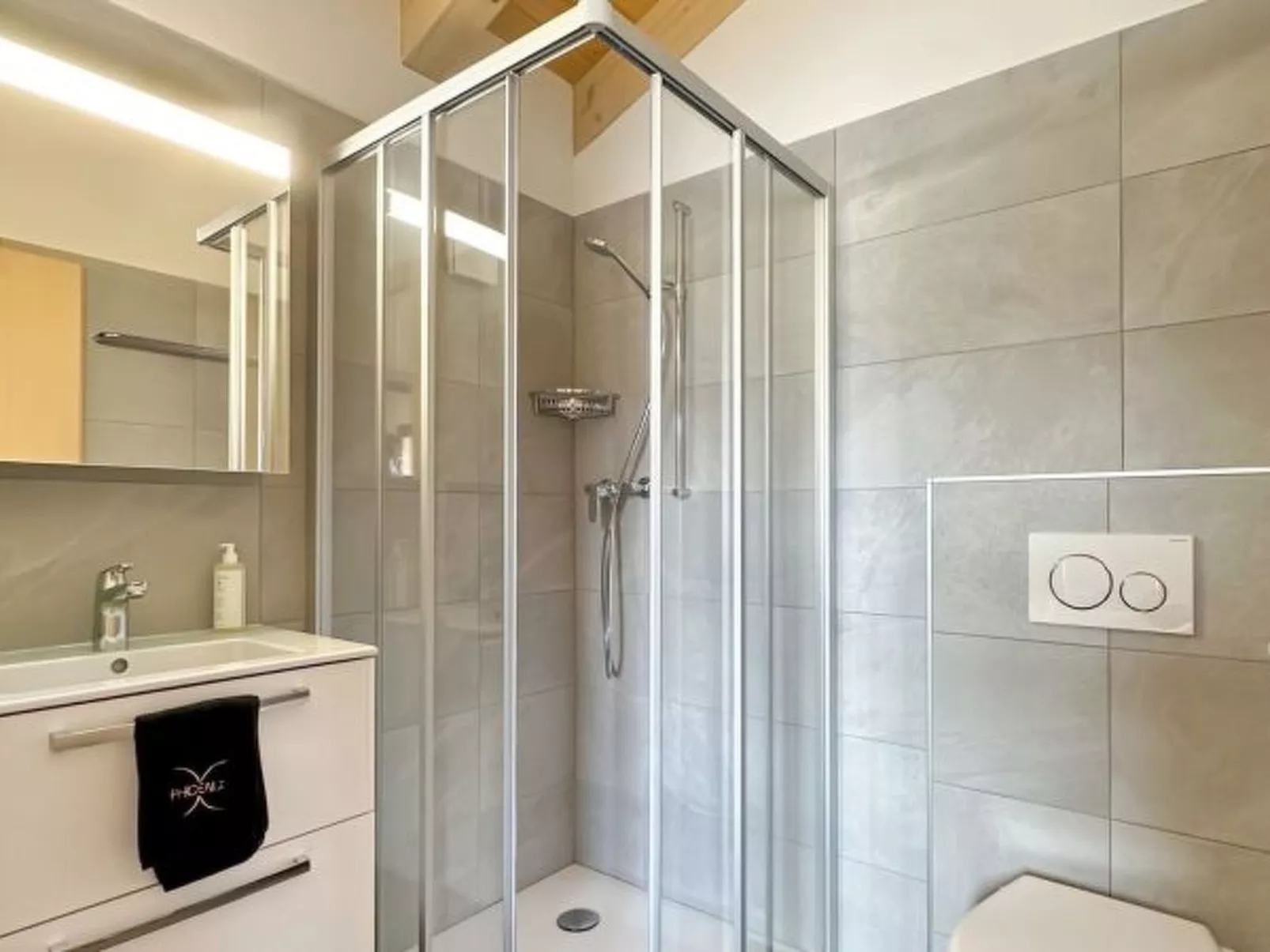 My Mountain Paradise in the Swiss Alps - Drinnen