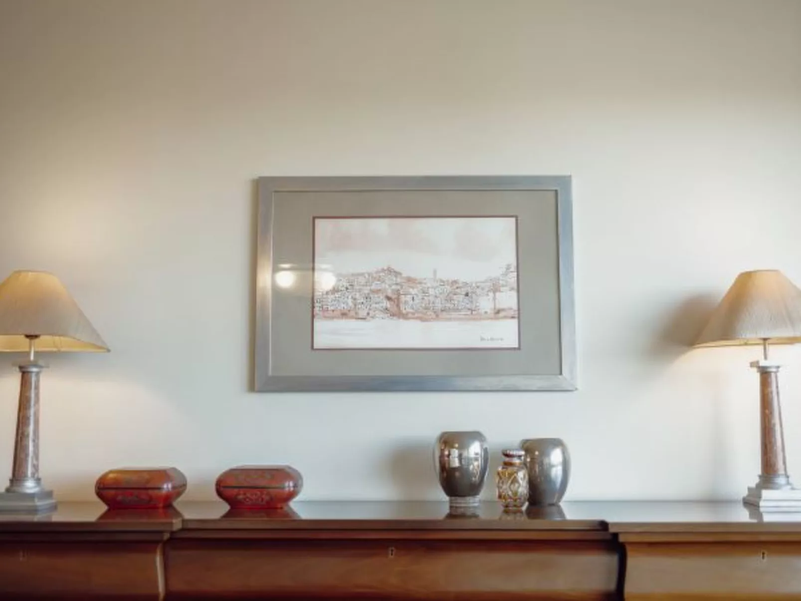 GRAND BOTANIC GARDEN APARTMENT by VACATIONY - Inside