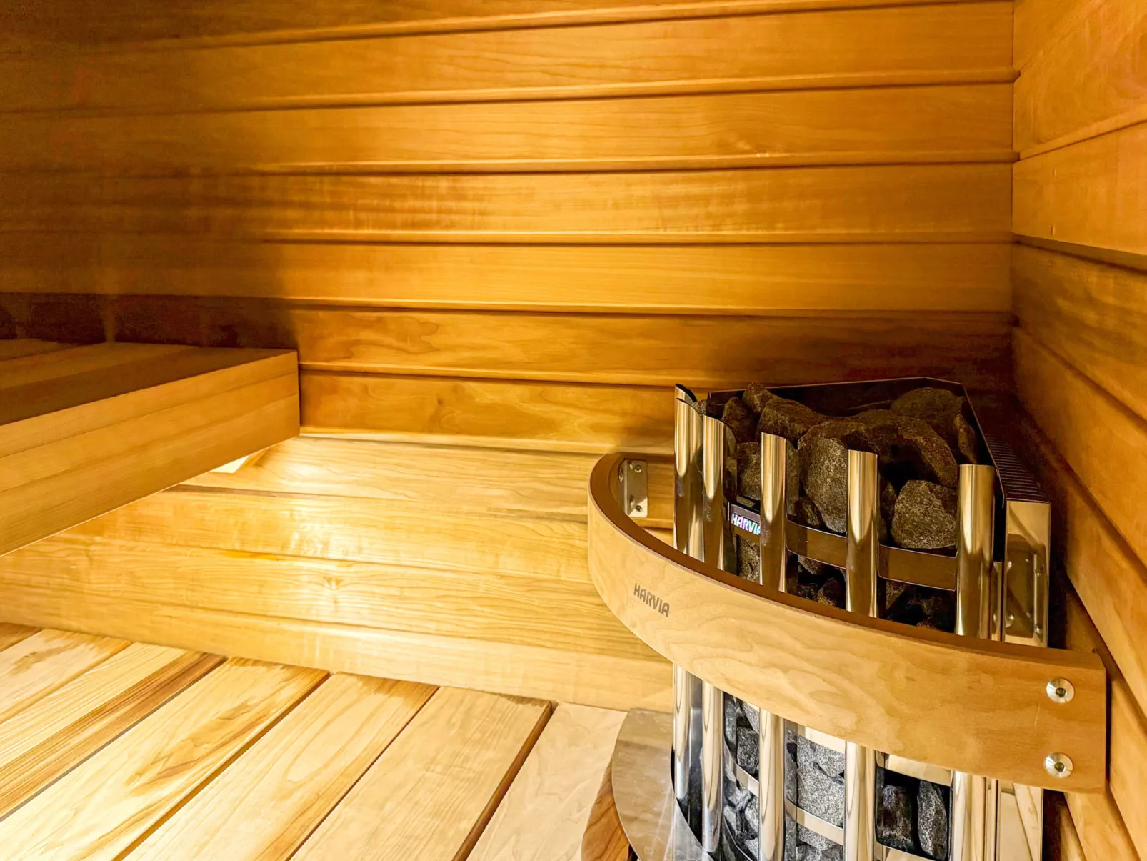 Saanan taika - Inside