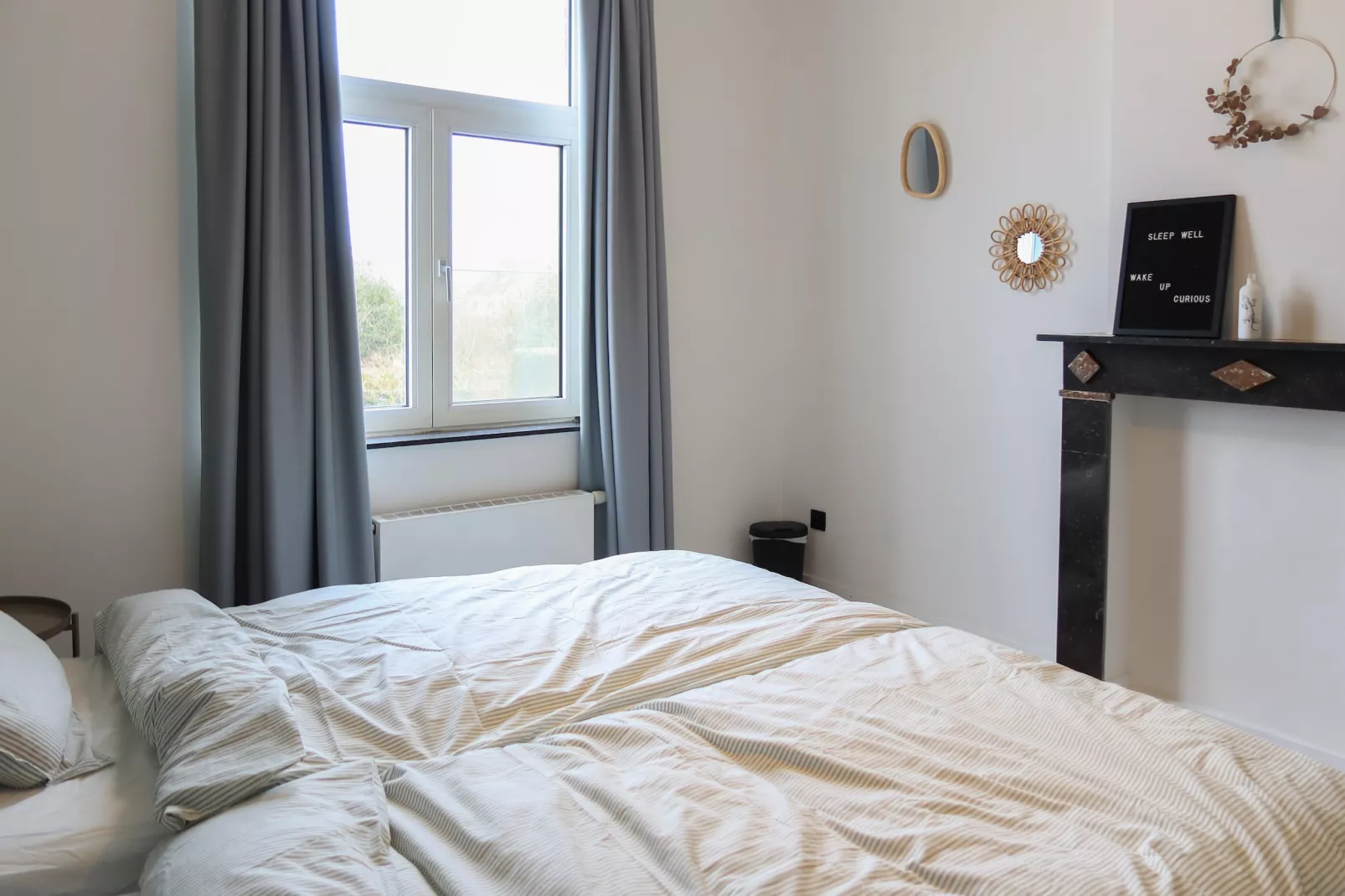 Cosy Courtyard House Hasselt - Schlafzimmer