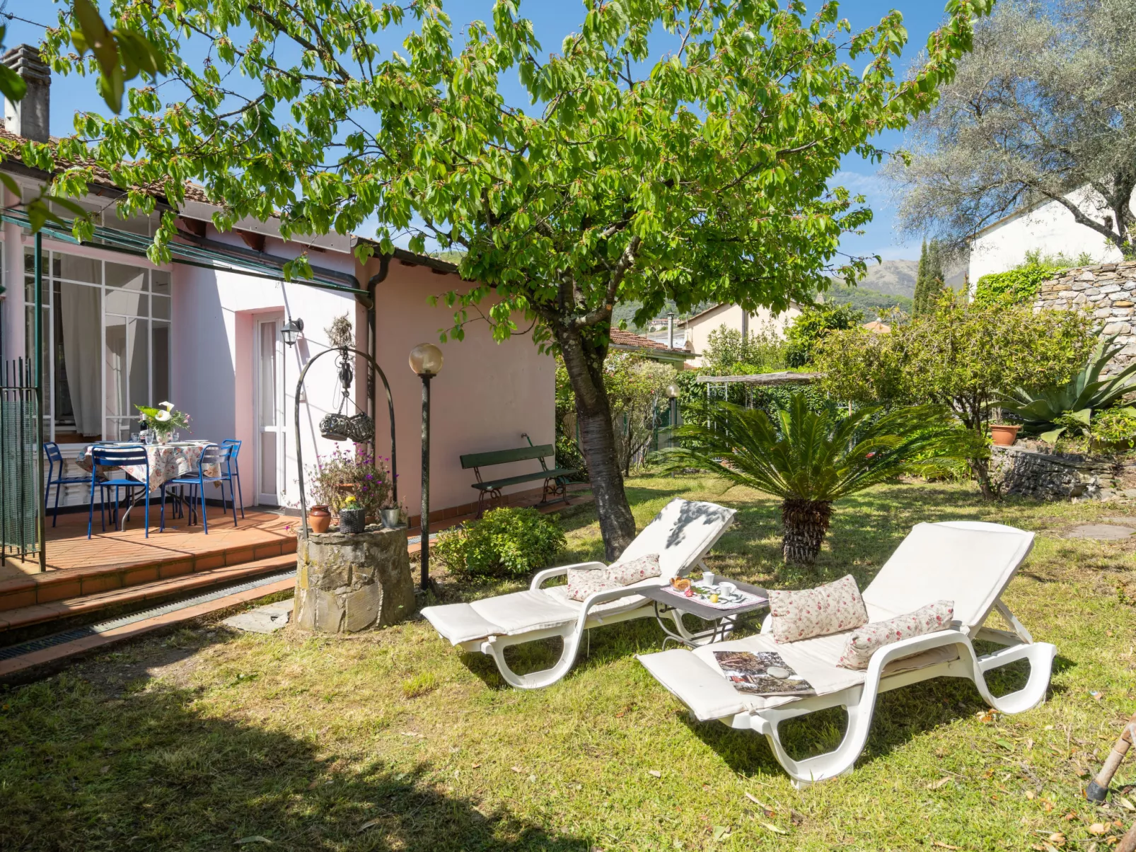 Valeria (PRE131) - Draußen