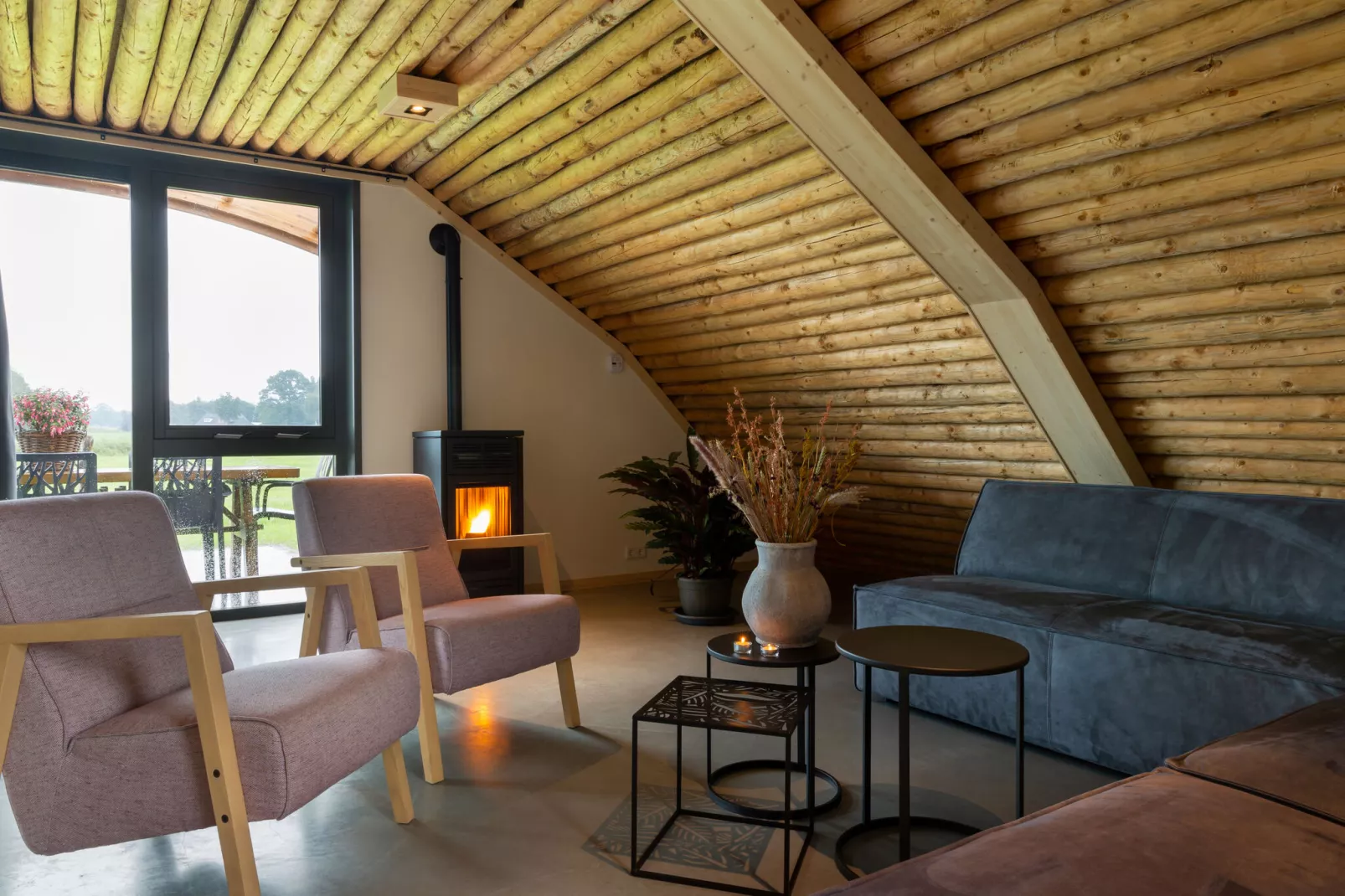 Koe in de Kost 4-Living room