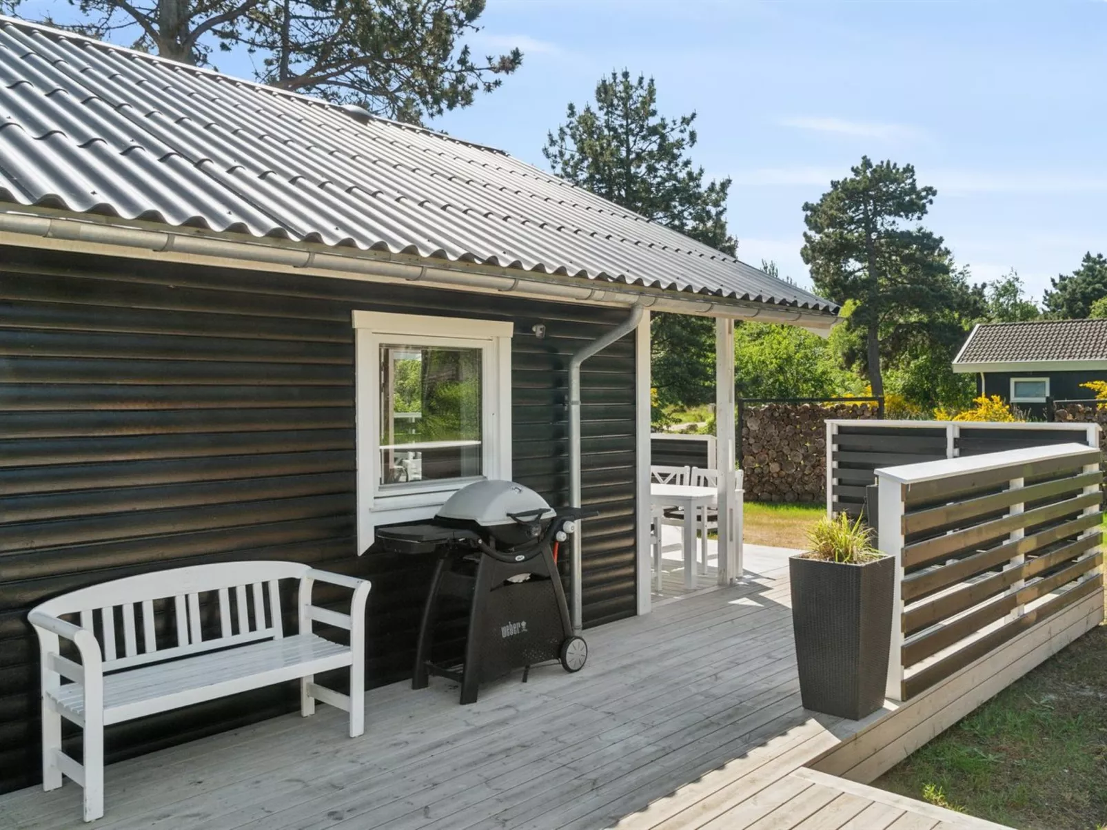 "Lavrens" - 300m from the sea - Draußen