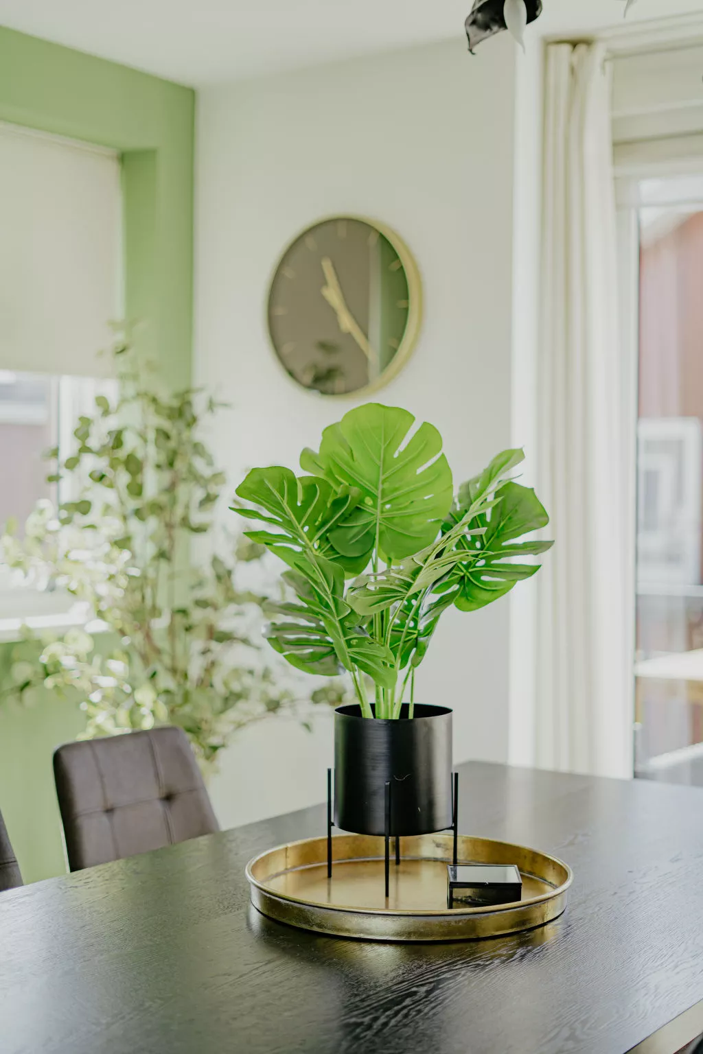 Oostergeest 2 - Dedans