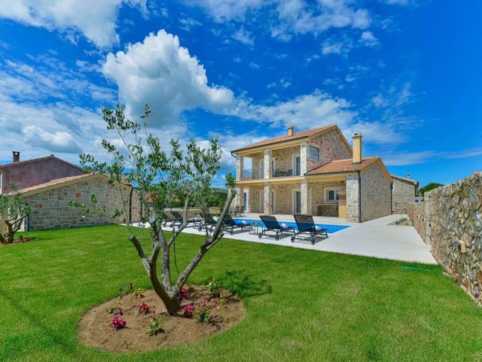 Stone Villa Banovi with heated pool - Image-tags.info
