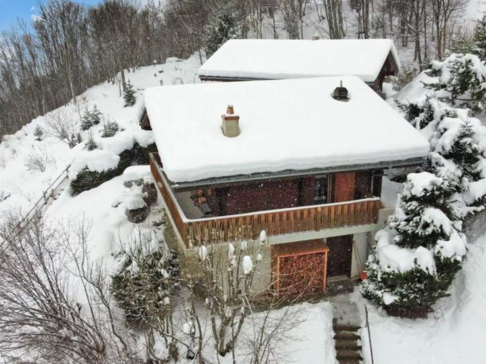 Mirador Alpine Horizon -Crans Montana- Swiss Alps - Draußen