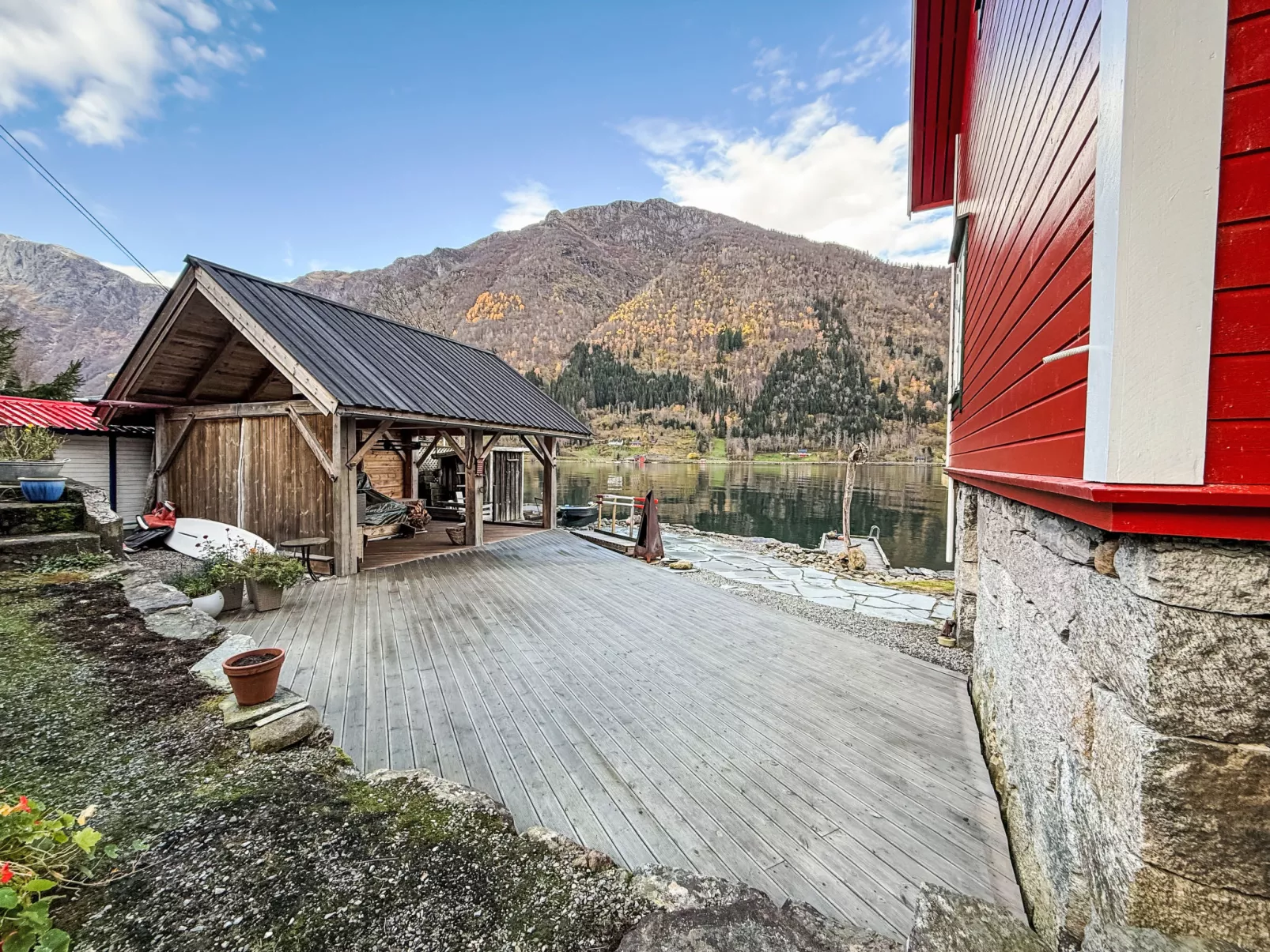 Ese Panorama - Outside