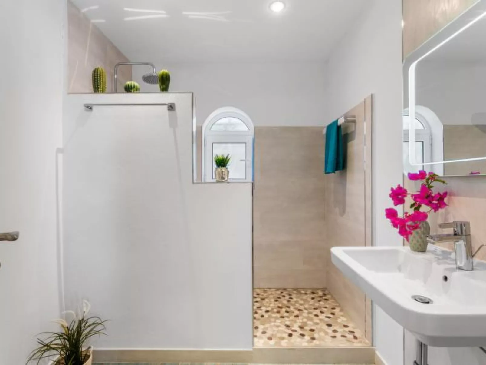 Villa Axel - PlusHolidays - Image-tags.info