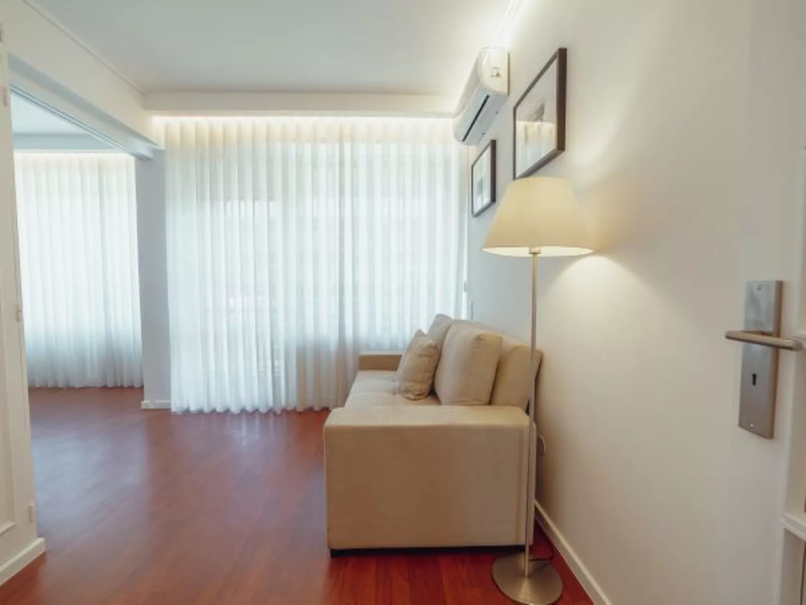 GRAND APARTMENT MERCADO BOM SUCESSO by VACATIONY - Inside